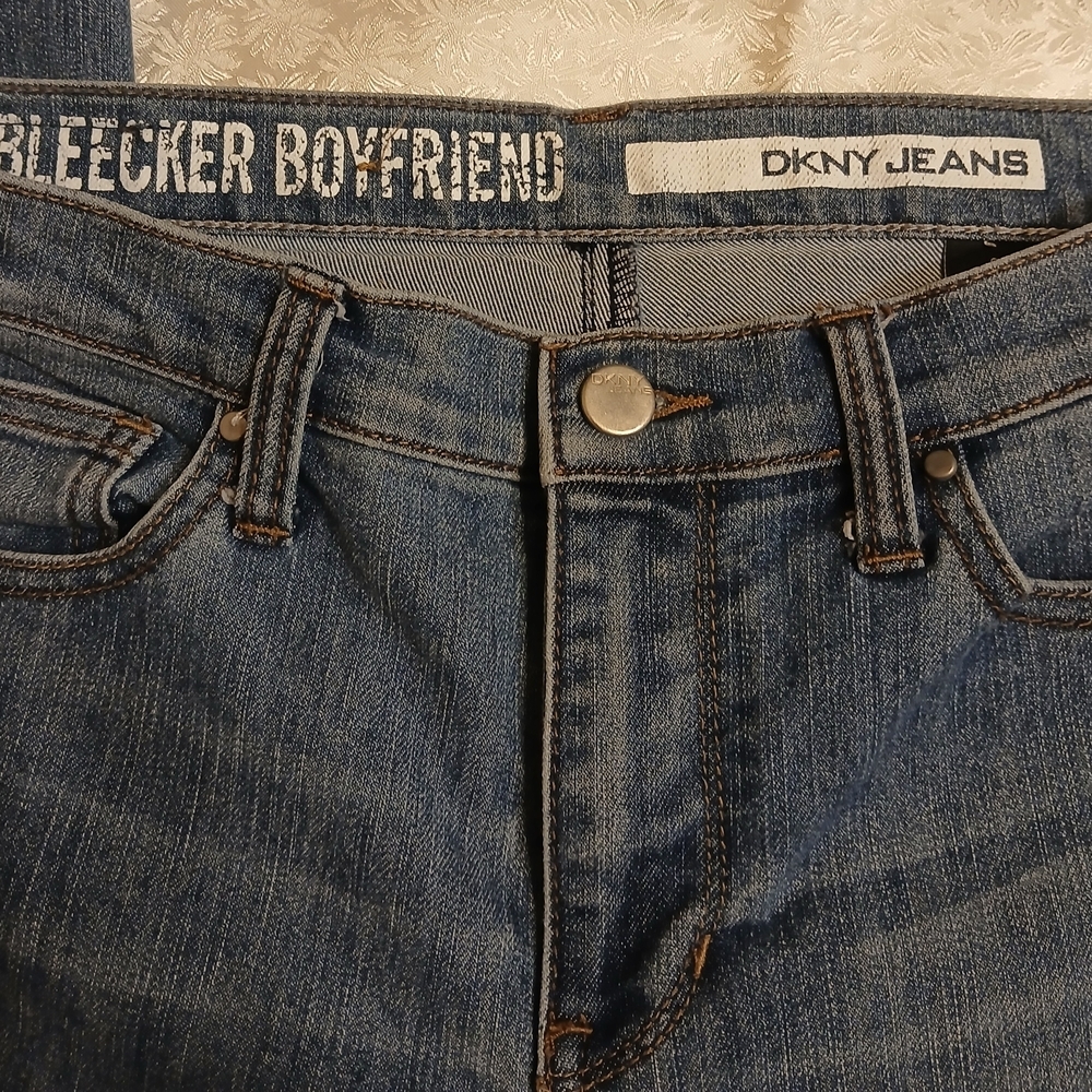 DKNY Jeans Bleecker Boyfriend Denim